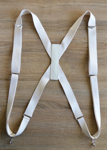 ADJUSTABLE COSTUME