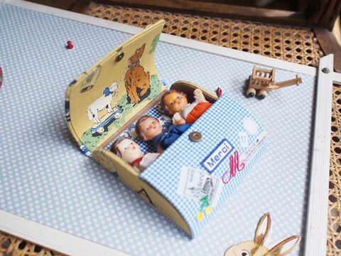 刺繍のためのポーチS 