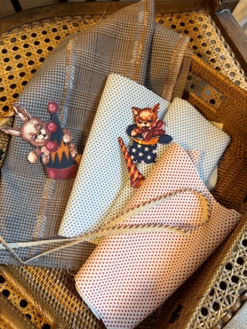 【生地付き♪】馬蹄の箱 2025