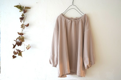 コクーンブラウス8分袖　細コーデュロイ　ピンク