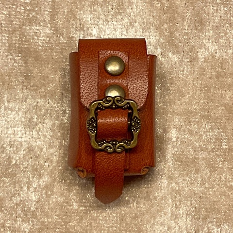 ポーチS/バックルB【20/ライトブラウン】