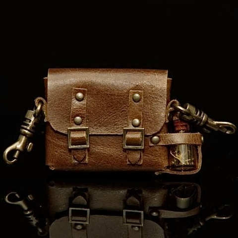 【展示】本革鞄