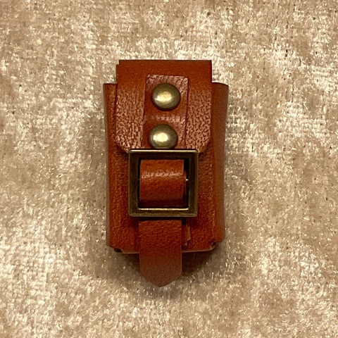 ポーチS/バックルA【20/ライトブラウン】