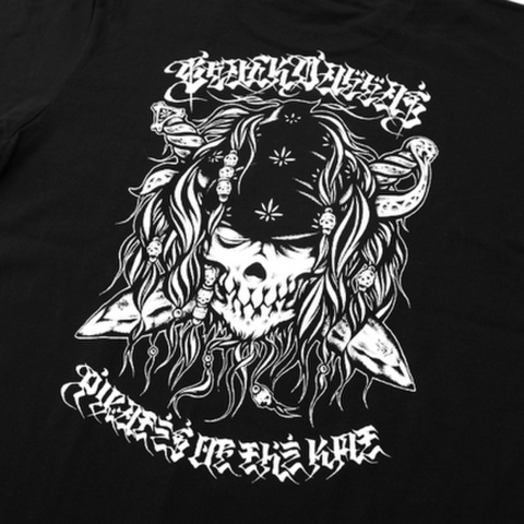 BLACK DALLAS（ブラックダラス）”KMT PIRATES” Tシャツ Artwork by USUGROW （ウスグロ）