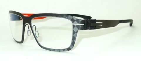 ic! berlin（アイシーベルリン）　FLX_03　Median Gun Metal