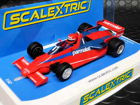 スロットカー　F-1 scalextric Club2002会員限定品 71dTENVRwKL._UF350,350_QL50_.jpg