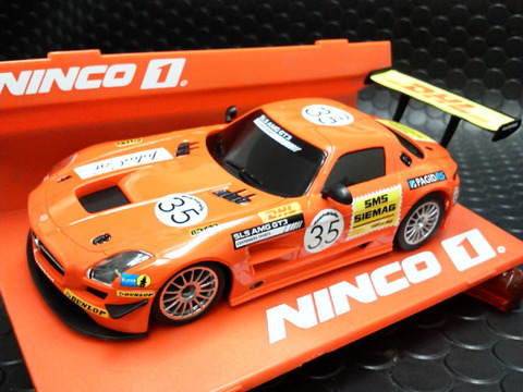 Amazon | 1/43スケール スロットカーレース RCトラックカー