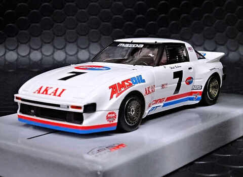 NASCAR・スロットカー・ミニカーの専門店<<サッキーズ