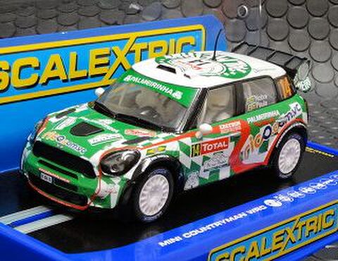 スケーレックス　スロットカー　ミニクーパー&フォード　セット ☆中古 スロットカー スケーレックス製 ミニクーパー 数量限定版