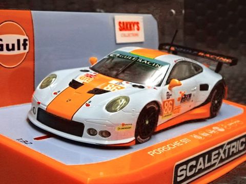 カレラ 製 スロットカー アストン マーティン V12 ヴァンテージ GT3