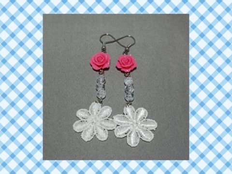 バラお花レースピアス