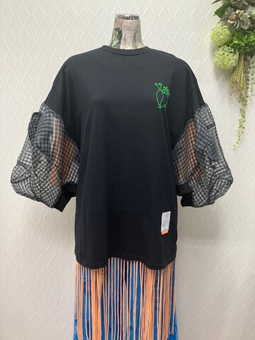 (unisex) くま袖リメイクT×チクなるオリジナル　黒ワンポイント/rbtxco