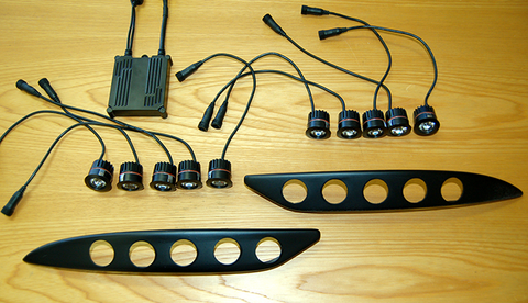 【E12型ノート（前期）】フロントハーフスポイラー専用LEDライトベースキット