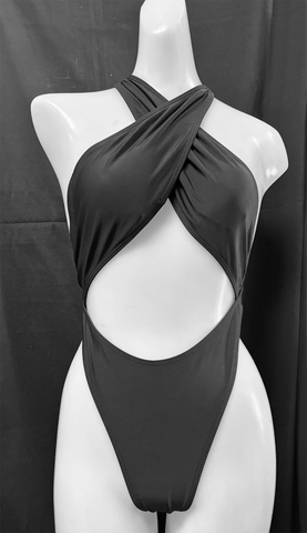 A-16y クロスホルターネックレオタード　Mサイズ