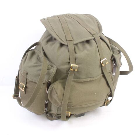 【ww2イギリス軍】【ジャンク】大型リュック×２&フレーム×１　おまけ付き WW2英軍P08パック【大型】・復刻品 | 義烈