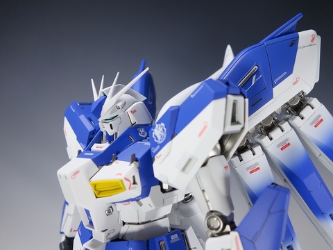 ガンプラ　塗装済み完成品 1/144 HGUC Zガンダム ガンプラ 完成品 - メルカリ