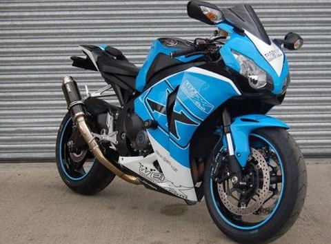Pipewerx 08-13 CBR1000RR De Cat  スリップオン