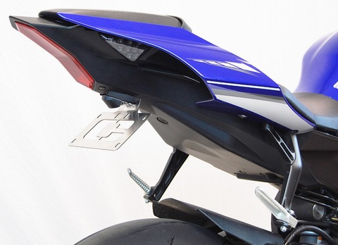 Competition Werkes 15' YZF-R1/M フェンダーレスキット