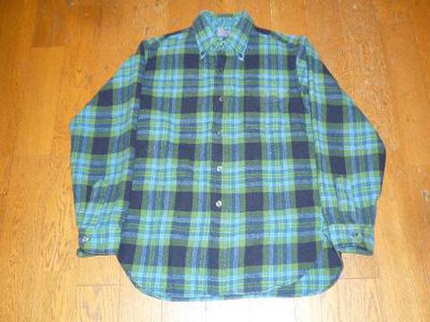 PENDLETONのウールシャツ(ボタンダウン)
