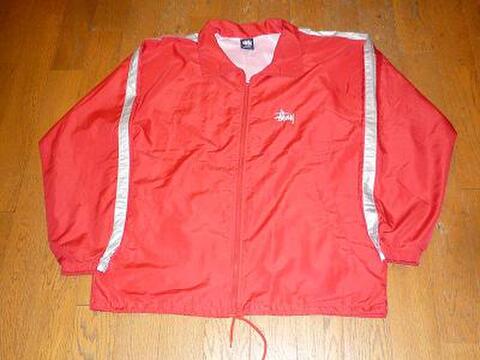  Stussyのウィンドブレーカー【Red】