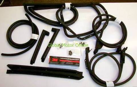 78-82 コルベットC3 クーペ ウェザーストリップセット 　Corvette WEATHER STRIP 82