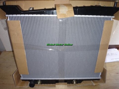リンカーンナビゲーター 03-04 ラジエター 訳あり 【特価在庫セール品】 Radiator 2609