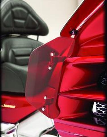 52-666L　WIND DEFLECTOR LOWER CANDY RED PANEL