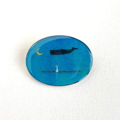 KARASKI オーバルブローチ大(クジラとウサギ）