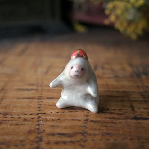 つぐみ製陶所　フェーヴ（サル）