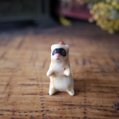 つぐみ製陶所　フェーヴ（イタチ）