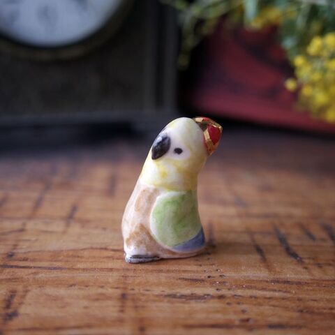 つぐみ製陶所　フェーヴ（コガネメキシコ）
