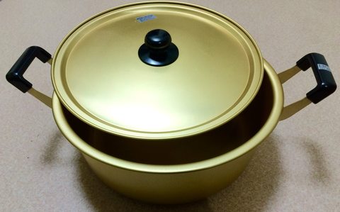 アルミ大型鍋（お玉１個付）　30cm