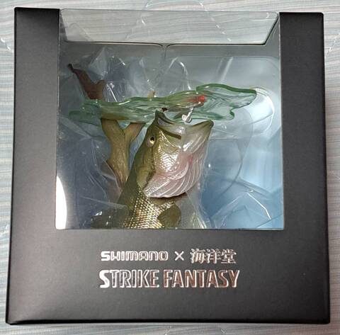 SHIMANO × 海洋堂 STRIKE FANTASY ブラックバス