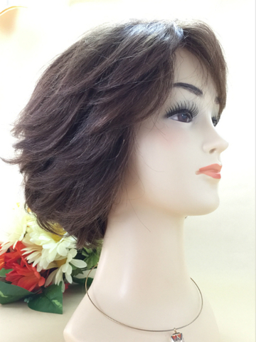 ショートヘアーウィッグ／ミックス毛