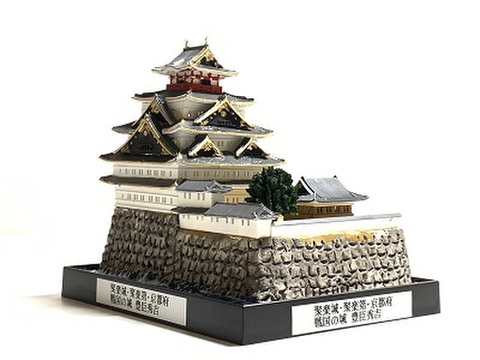 完成品■聚楽城・聚楽第　 城コレ　ケース付き　サイズ(W113×D92×H113mm) 日本の城　お城のジオラマ模型　プラモデル　城郭模型 お城コレクション　城コレ