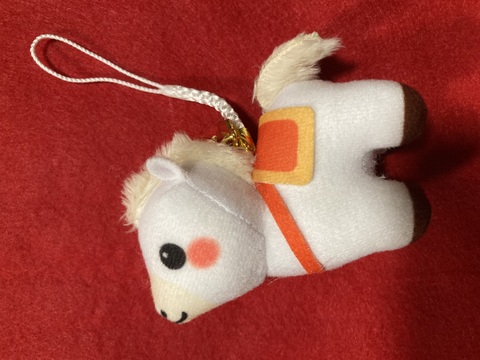 《御守》白馬のぬいぐるみ根付け御守