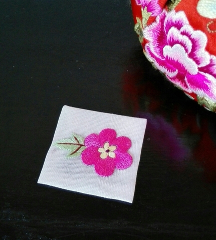 手刺繍パーツ(花)