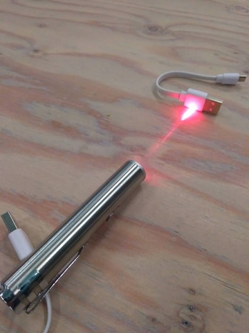 レーザーポインター　ＵＳＢ充電式のタイプ　