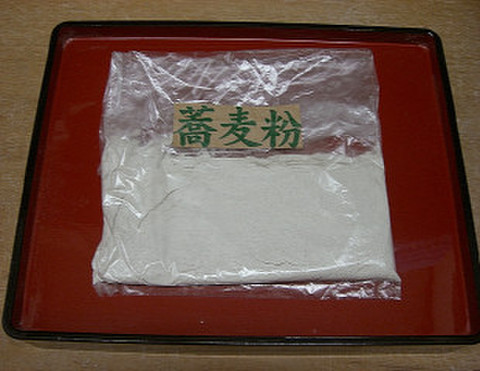 そば粉(並粉) 100g