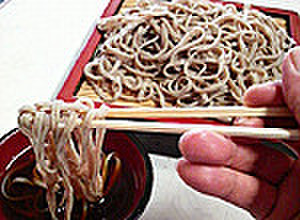山形そば４人前そばつゆ増量(並粉・二番粉そば)