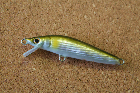 ハンドメイドルアー流6cmアユ