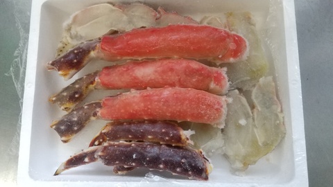 【送料無料】生タラバカット800ｇ