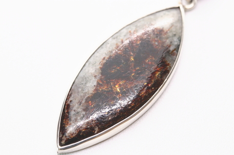 極上ギラギラ！ビッグサイズ43mm！高波動ロシア産アストロフィライト・シルバーペンダント【最高品質・高波動・光沢・超激レア】