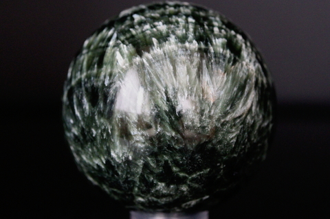 極上！過去最高品質！ロシア産セラフィナイト丸玉44mm【最高品質・光沢・激レア】