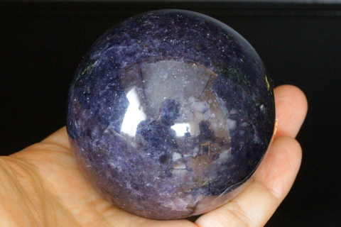 極上秘蔵品！最高品質アイオライト71mm丸玉【最高品質・光沢・激レア】