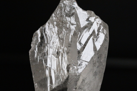 極上！強烈セルフヒールド！高波動ウラル産レムリアン水晶117.8g【最高品質・高波動・透明・光沢・超激レア】