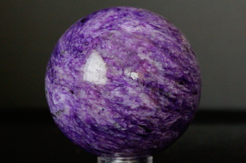 最高品質！ロシア産チャロアイト44mm丸玉【最高品質・光沢・超激レア】