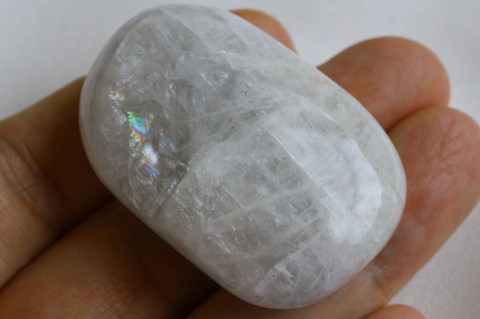 極上秘蔵品！シナジー12高波動レインボーナトロライト・パームストーン51mm【最高品質・高波動・透明・光沢・レインボー・超激レア】