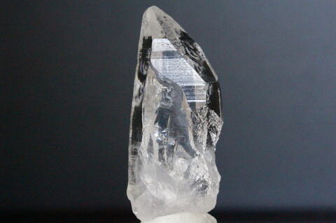 極上！超透明＆超光沢！高千穂天岩戸水晶19.2g【最高品質・超透明・超光沢・レインボー・超激レア】