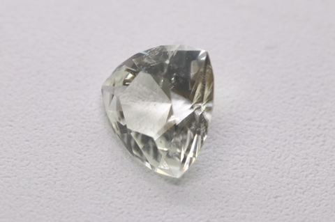 極上宝石3.6ct！ロシア産ダトーライト・ルース鑑別書付き【最高品質・超透明・超光沢・超激レア】